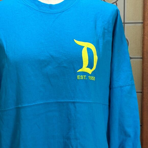 Disney Resort Spirit Jersey Disneyland Disney Parks Blue and Neon Green Size M - Picture 4 of 8